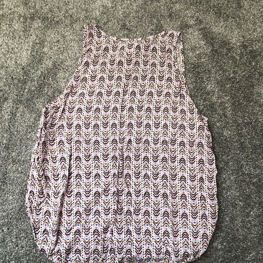 3x$25🌷H&M tank top - Picture 2 of 5